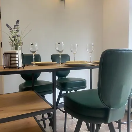 Holiday home будинок для відпочинку на 10 станції фонтану *