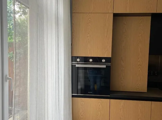 на фонтане Holiday home *