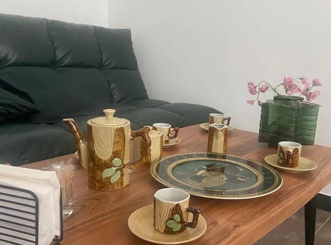 на фонтане Holiday home Odesa