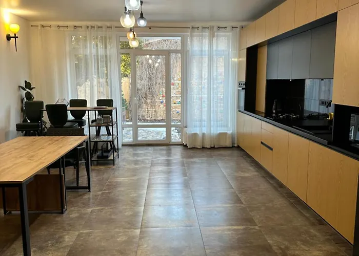 Holiday home на фонтане